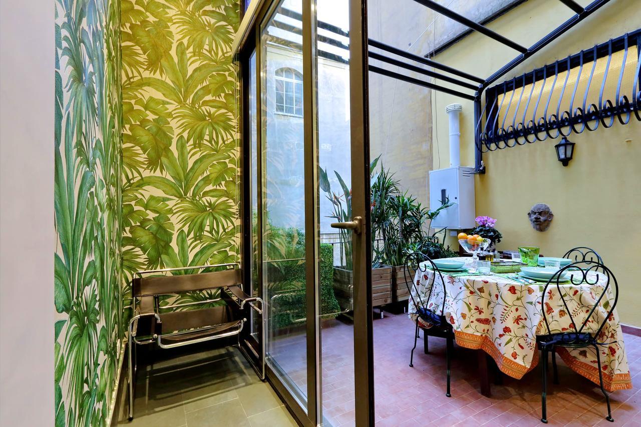 Wonderful Apartment In Trevi Area Roma Exterior foto